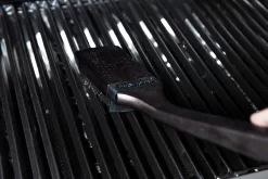 Broil King Holz Grillbürste 47cm Mit Edelstahlborsten + Spritzschutz