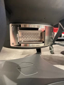 Kamado Joe Holzkohle Kugelgrill Kettle Joe 33 Kamado Joe Holzkohle Kugelgrill Kettle Joe -Barbecue Shop 22252 Kamado Joe Kettle Joe Ascheauszug 14 1615364442