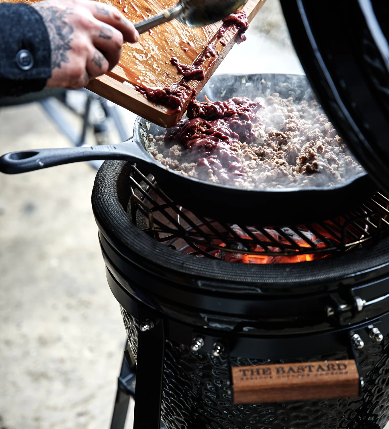 The Bastard Frypan / Gusseisenpanne Medium Ø 20 Cm 1 The Bastard Frypan / Gusseisenpanne Medium Ø 20 Cm