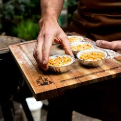 Big Green Egg Schneidebrett Aus Teak-Holz -Barbecue Shop Big Green Egg Schneidebrett Zubereitung 120632