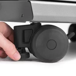 Broil King Imperial 590 IR Black Gasgrill - Modell 2023 - SMART Deal Inkl. Grillfürst Grill Control -Barbecue Shop Broil King Gasgrill Raeder Hoehenverstellbar 1