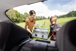 Grillfürst G201E 2-Brenner Gasgrill Portabel V2 - Campinggrill / Balkongrill 50mbar 37 Grillfürst G201E 2-Brenner Gasgrill Portabel V2 - Campinggrill / Balkongrill 50mbar -Barbecue Shop Grillfuerst Campinggrill transportabel mobiler Grill