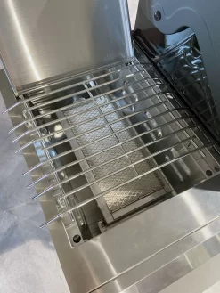 Grillfürst G210E 2-Brenner Gasgrill Mit Hochtemperaturbrenner Und Edelstahl Rosten 27 Grillfürst G210E 2-Brenner Gasgrill Mit Hochtemperaturbrenner Und Edelstahl Rosten -Barbecue Shop Grillfuerst Gasgrill G210E Steakbrenner hoehenverstellbarer 7 1654007880