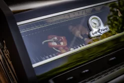 Grillfürst G520G 5-Brenner Gasgrill Mit Hochtemperaturbrenner, Heckbrenner Und Gusseisen Rosten -Barbecue Shop Grillfuerst Gasgrill Sichtscheibe