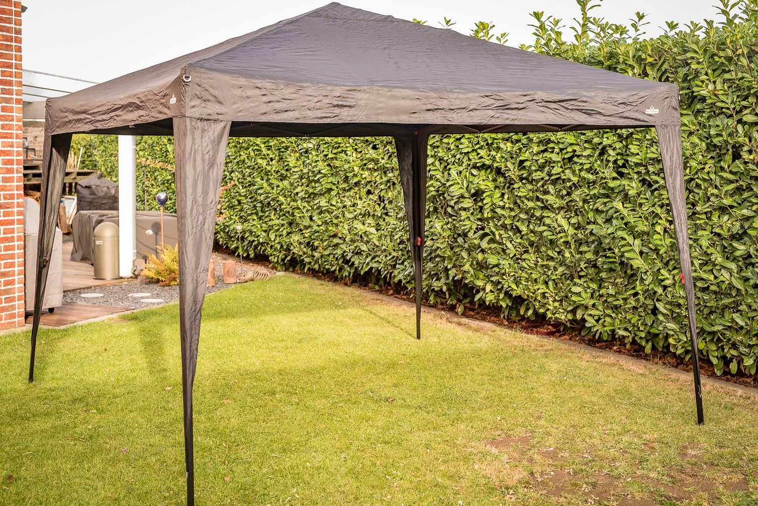 Grillfürst Pop-Up Pavillon / Grillpavillon / Gartenpavillon / Grillzelt 3x3m 1 Grillfürst Pop-Up Pavillon / Grillpavillon / Gartenpavillon / Grillzelt 3x3m