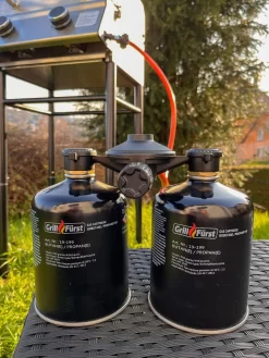 Grillfürst Kombi Kartuschen-Druckregler 50 Mbar - Für Den Anschluss Von 2 Gaskartuschen 7 Grillfürst Kombi Kartuschen-Druckregler 50 Mbar - Für Den Anschluss Von 2 Gaskartuschen -Barbecue Shop Grillfuerst Kombi Kartuschen Druckregler Kompaktgrill 1