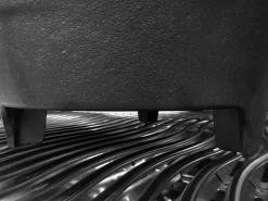 Grillfürst Dutch Oven BBQ Edition DO6 - Klaus Grillt Sonderedition 13 Grillfürst Dutch Oven BBQ Edition DO6 - Klaus Grillt Sonderedition -Barbecue Shop Klaus grillt Dutch oven BBQ Edition T Fuesse Grillrost