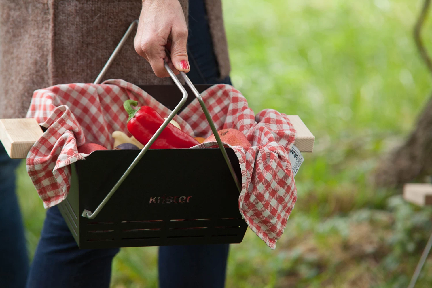 Knister Grill Small - Holzkohle Kompaktgrill 7 Knister Grill Small - Holzkohle Kompaktgrill – Bild 7