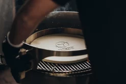 Moesta Smokin' PizzaRing - Pizza-Set (67cm) -Barbecue Shop Moesta Pizzaring Pizzaset Anwendung01