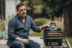 Monolith ICON Black Keramikgrill Tischgrill Inkl. Gestell -Barbecue Shop Monolith Keramikgrill Icon Campinggrilll