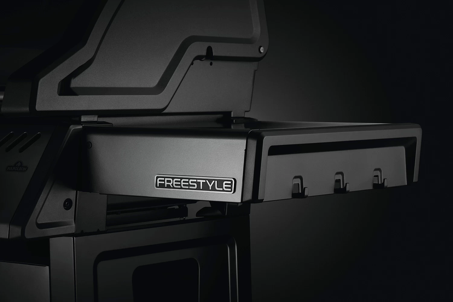 Napoleon Freestyle 425 Gasgrill, Graphit - Mit Sizzle Zone - Modell 2023 - X-DEAL Inkl. Drehspieß 16 Napoleon Freestyle 425 Gasgrill, Graphit - Mit Sizzle Zone - Modell 2023 - X-DEAL Inkl. Drehspieß – Bild 16