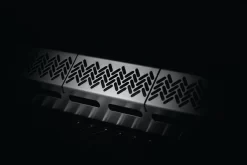 Napoleon Rogue 425 Gasgrill - All Black - Mit Seitenbrenner - Hero Modell 2023 Mit Heckbrenner Inkl. Drehspieß Und Abdeckhaube -Barbecue Shop Napoleon Gasgrill Hero Rogue 425 Backburner