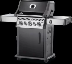 Napoleon Rogue SE 425 Gasgrill, Schwarz Mit Gussrosten - Hero Modell 2023 Inkl. Drehspieß - SMART Deal Inkl. Grillfürst Grill Control -Barbecue Shop Napoleon Gasgrill RSE425 Hero Drehregler beleuchtet