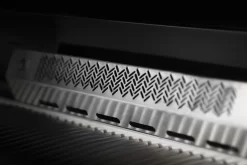 Napoleon Outdoor Küche Oasis Compact 105 Mit Prestige 500 Einbaugrill Und Einbau Sizzle Zone - Inkl. Arbeitsplatte Aus Feinsteinzeug -Barbecue Shop Napoleon Oasis Compact P500 Heckbrenner