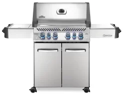 Napoleon Prestige 500 Edelstahl Gasgrill - Mit Safety Glow - X-DEAL Inkl. Grillthermometer, Schneidebrett Und Windschild Für SIZZLE ZONE