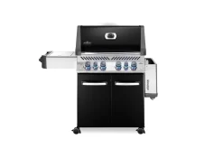 Napoleon Prestige 500 Gasgrill, Schwarz - Mit Safety Glow - X-DEAL Inkl. Grillthermometer, Schneidebrett Und Windschild Für SIZZLE ZONE -Barbecue Shop Napoleon Prestige 500 Gasgrill schwarz Seitenablage klappbar 1