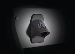 Napoleon Rogue SE 425 Gasgrill, Schwarz Mit Gussrosten - Hero Modell 2023 Inkl. Drehspieß - SMART Deal Inkl. Grillfürst Grill Control -Barbecue Shop Napoleon Rogue SE Flaschenoeffner