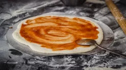 Grillfürst Pizzastein 33 Cm Mit Pizzablech -Barbecue Shop Pizzablech Teig Tomatensauce