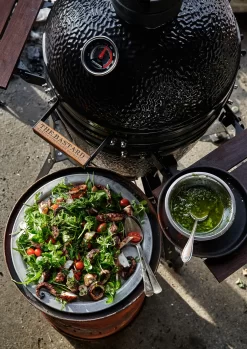 The Bastard Keramikgrill Classic Medium - Complete - Schwarz Glänzend - Modell 2023 27 The Bastard Keramikgrill Classic Medium - Complete - Schwarz Glänzend - Modell 2023 -Barbecue Shop The Bastard Classic Medium Keramikgrill Deckel 1