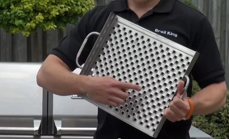 Broil King Topper / Lochblech Edelstahl 4 Broil King Topper / Lochblech Edelstahl – Bild 4