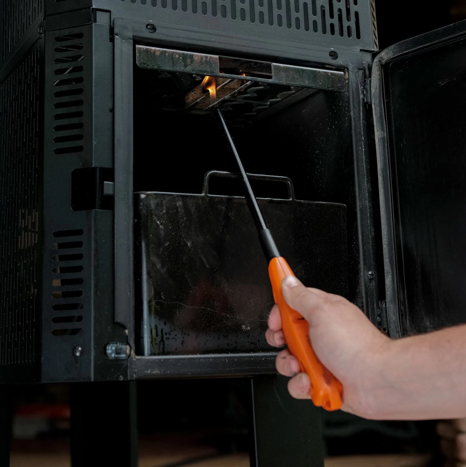 Masterbuilt Gravity 800 Griddle - Smarter Holzkohlegrill Und Smoker 4 Masterbuilt Gravity 800 Griddle - Smarter Holzkohlegrill Und Smoker – Bild 4