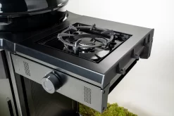 Outdoorchef Gas Kugelgrill Davos 570G Pro Mit Cooking Zone (Seitenkocher) & Abdeckhaube 21 Outdoorchef Gas Kugelgrill Davos 570G Pro Mit Cooking Zone (Seitenkocher) & Abdeckhaube -Barbecue Shop outdoorchef davos 570 g pro cooking zone rost hoehenverstellbar