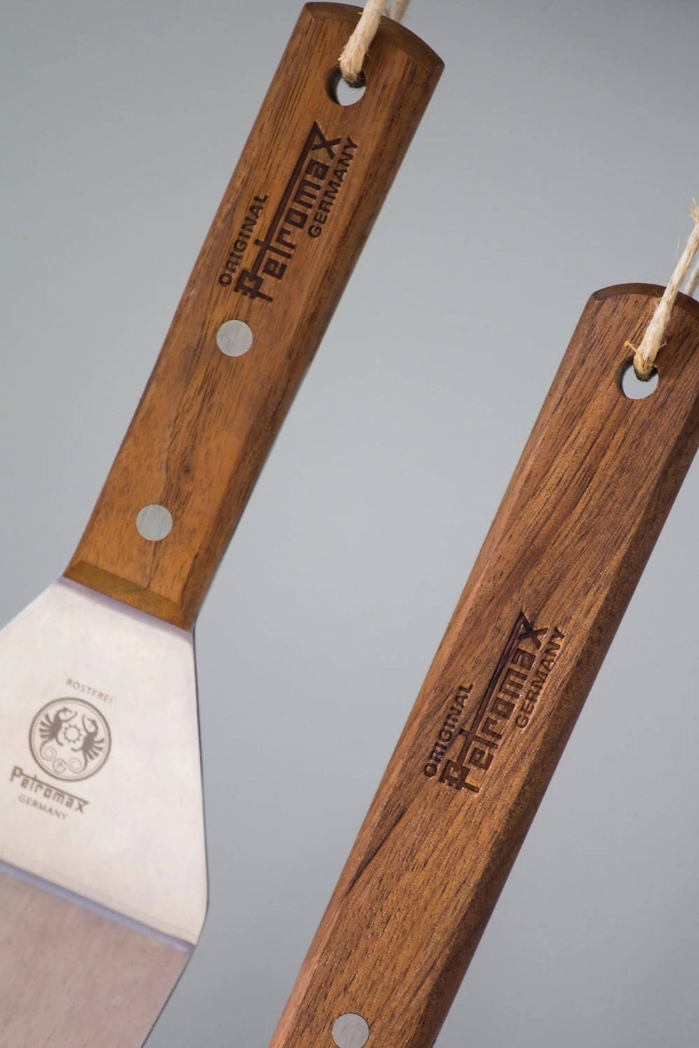 Petromax Flexibler Pfannen- Und Grillwender (Kurzgriff) 4 Petromax Flexibler Pfannen- Und Grillwender (Kurzgriff) – Bild 4